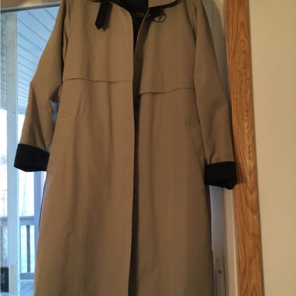 London Fog trench coat, Women’s Size 4 Petite - Picture 1 of 6